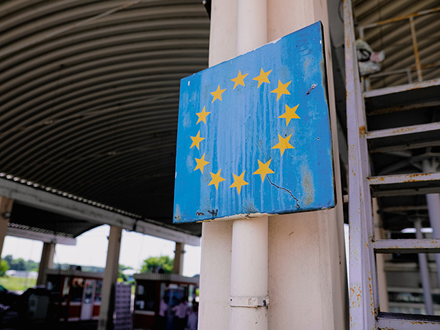 EU flag at border post