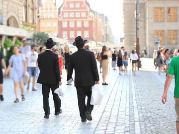 Traditional Jews in the street.